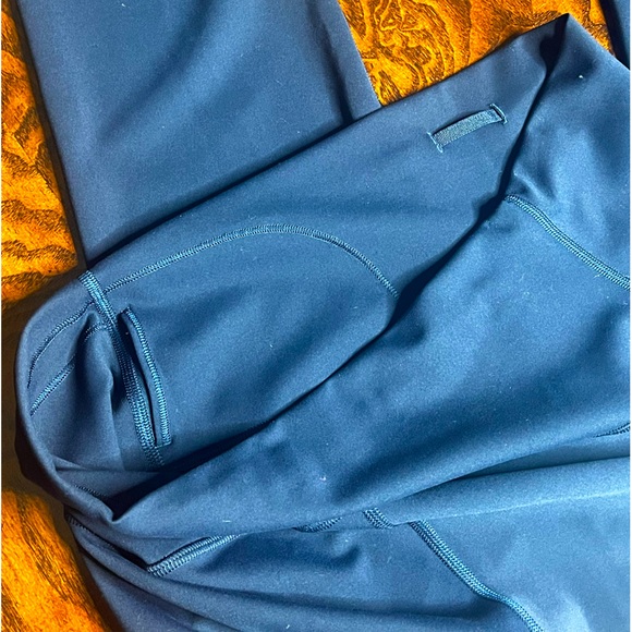 Women’s Lululemon Leggings - Picture 2 of 4